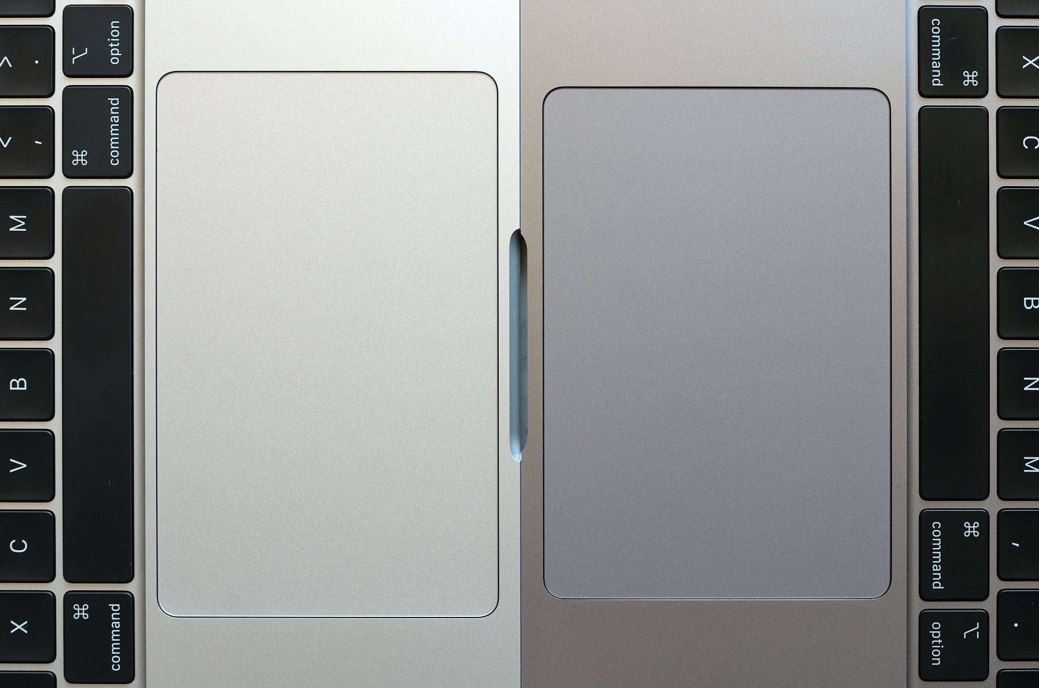 Apple MacBook Air M2 Silver vs. MacBook Air M1 Space Grey trackpad comparison
