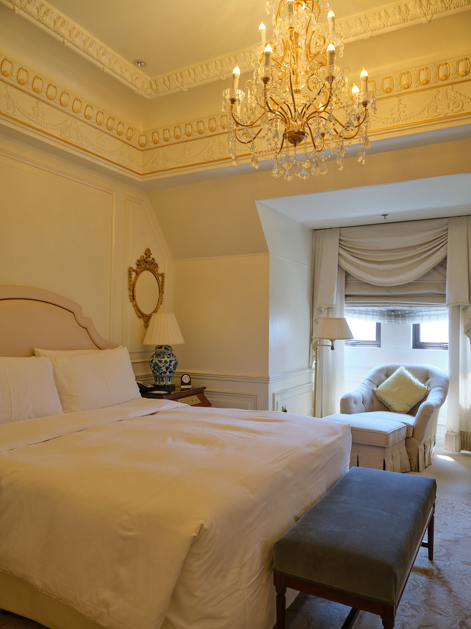 Bedroom Victoria suite at the Ritz Carlton Tianjin