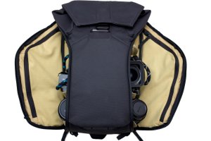 Fitting GFX50R and lenses into a Peak Design 20L backpack