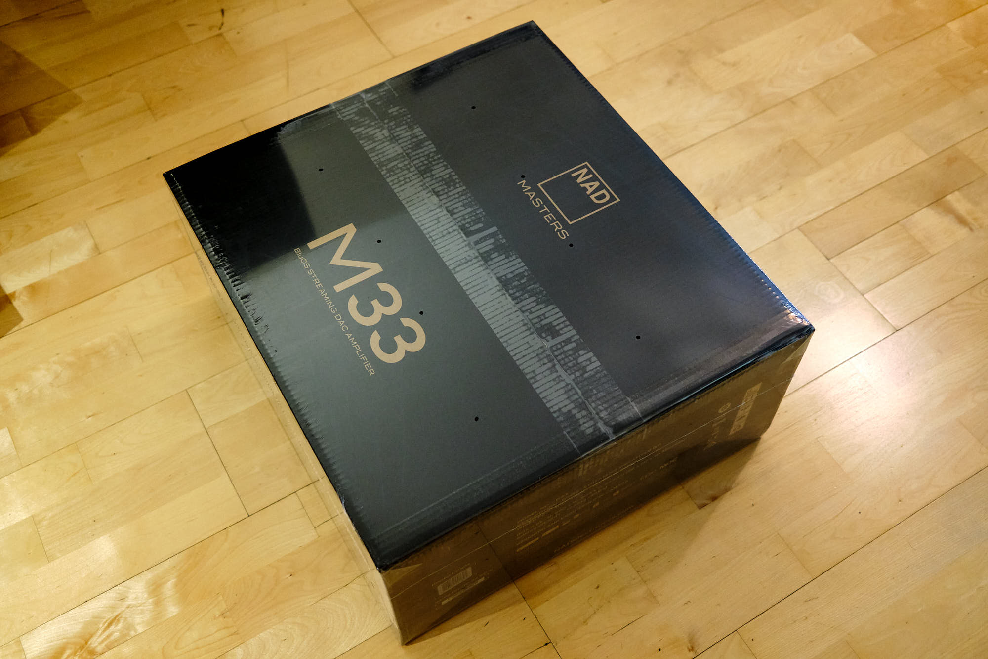 NAD M33 outer box
