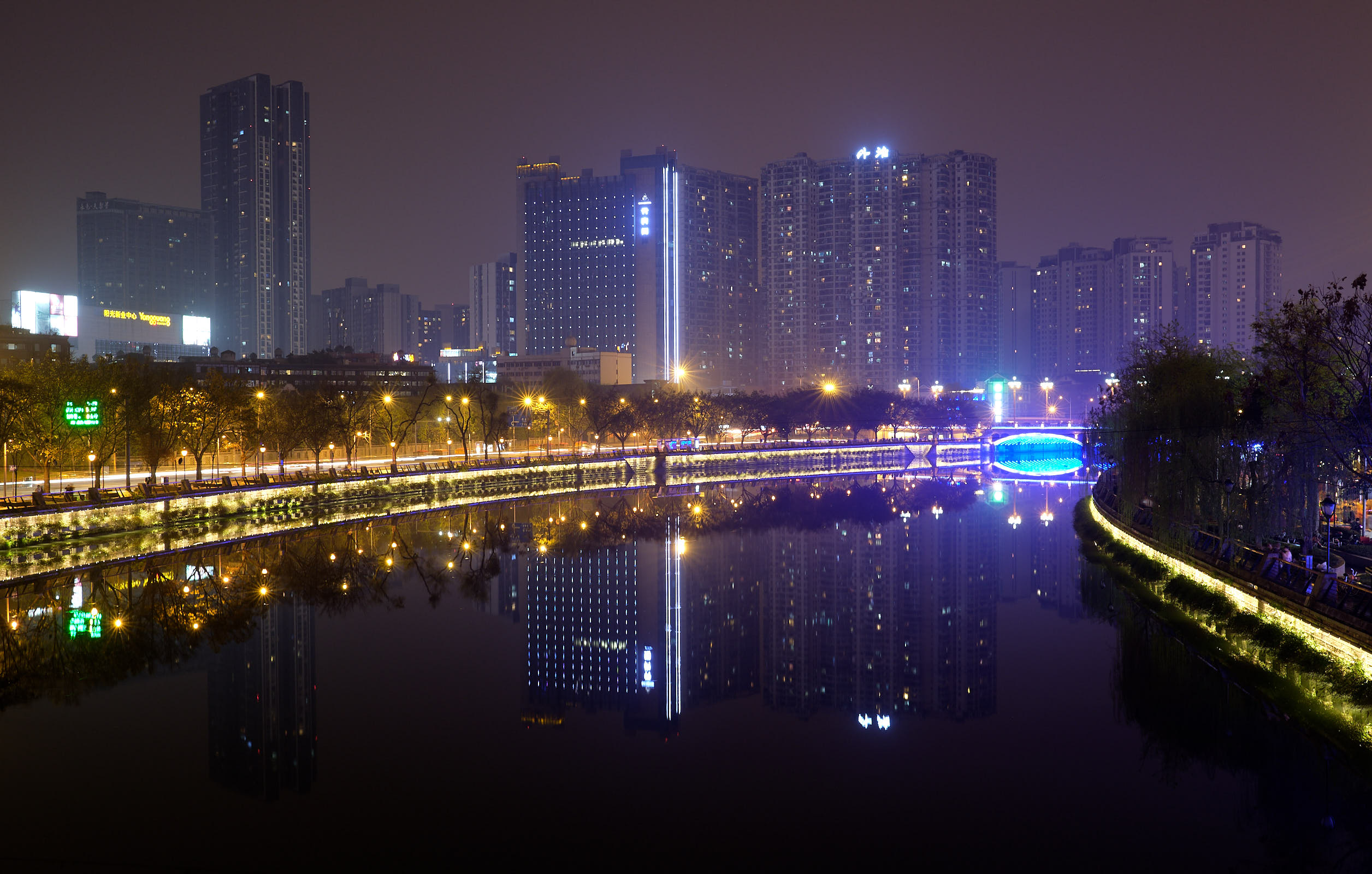 Chengdu at night